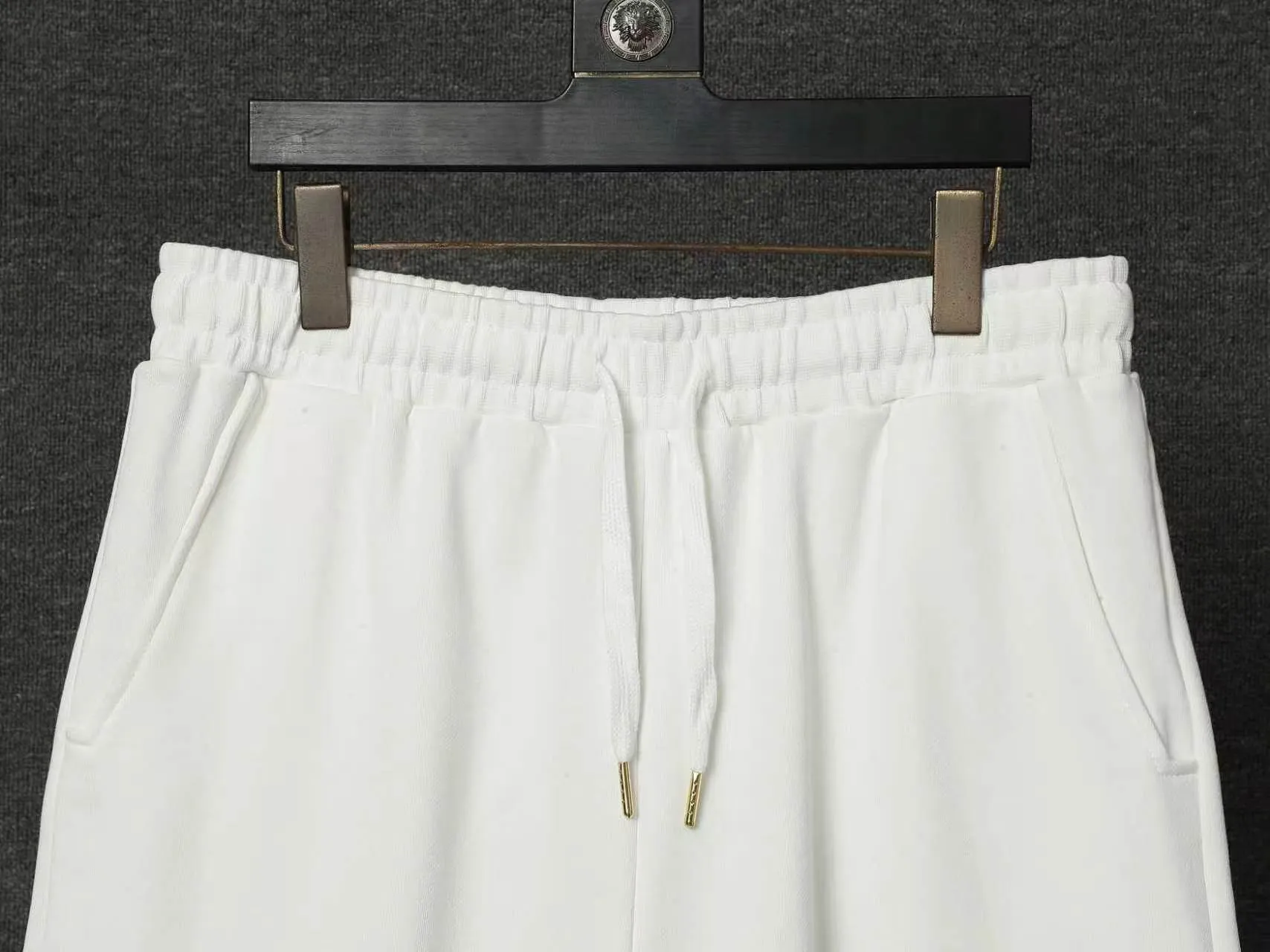 CASABLANCA Casa shorts Printing technology Original development Using gram custom terry fabric Upper body is comfortable Back pocket design Original turning details Made by domestic first-line brands Factory OEM Workmanship is impeccable Wash mark Main wheat Hang tag Complete packaging Sizes S.M.L.XL